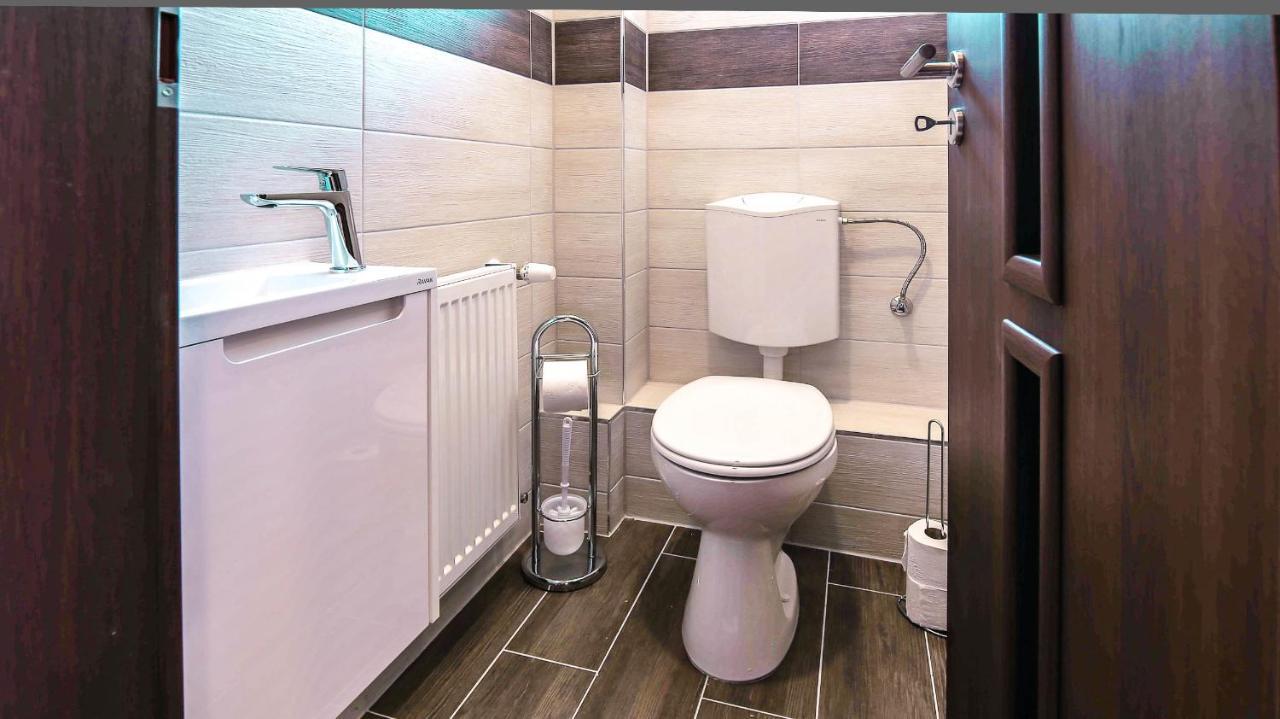 White Apartman שיופוק מראה חיצוני תמונה