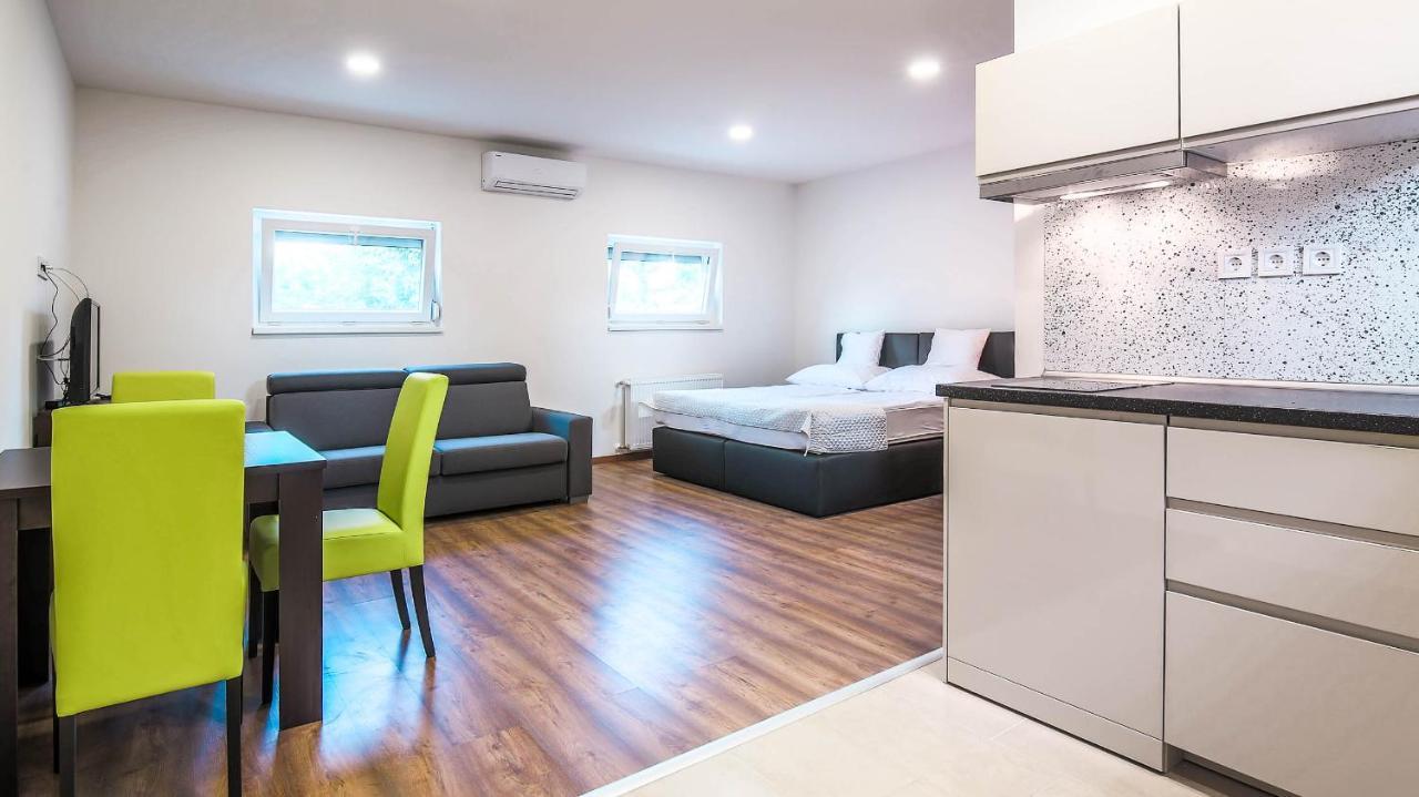 White Apartman שיופוק מראה חיצוני תמונה