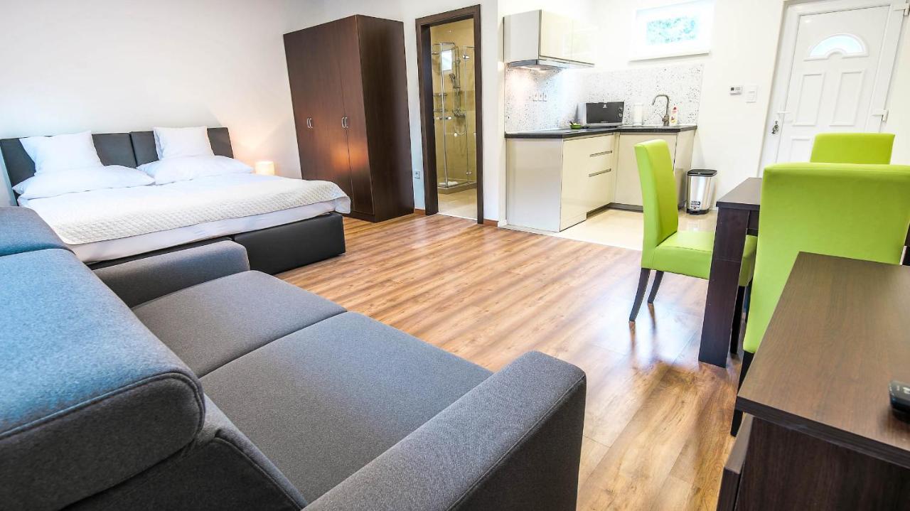 White Apartman שיופוק מראה חיצוני תמונה