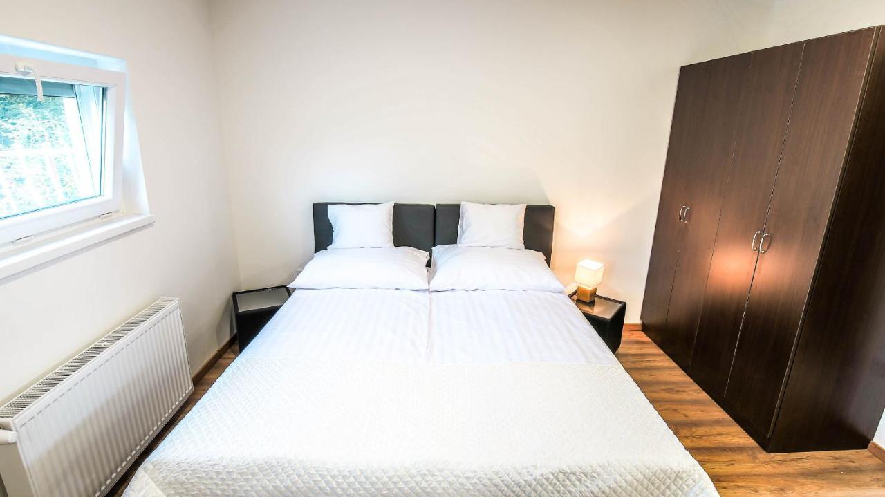 White Apartman שיופוק מראה חיצוני תמונה
