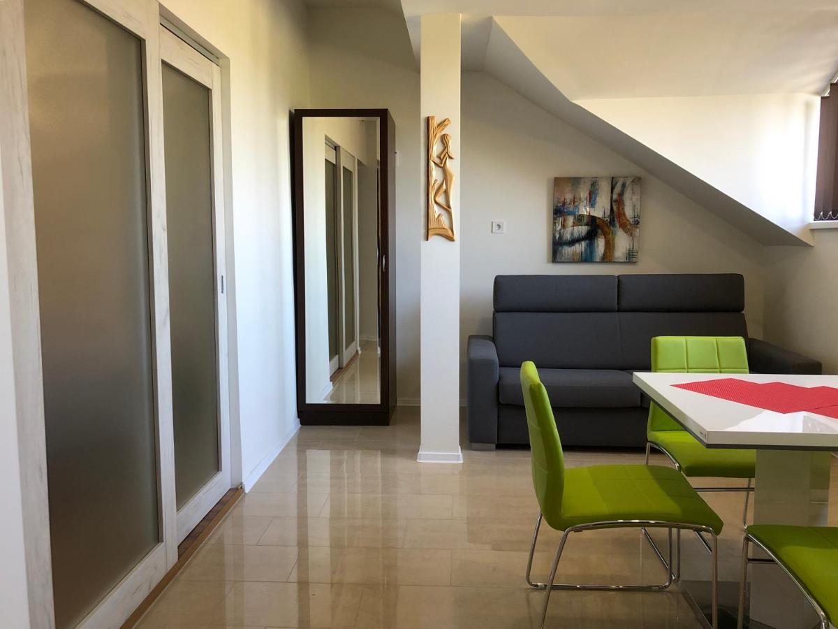 White Apartman שיופוק מראה חיצוני תמונה